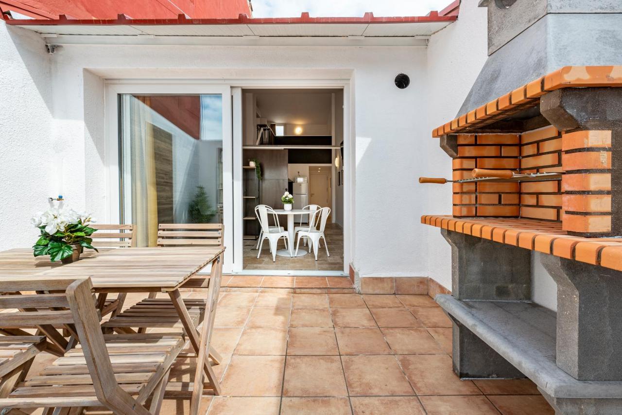 Ferienwohnung Atico Duplex Con Barbacoa Y Terraza En Barri Port Maritim Tarragona Exterior foto