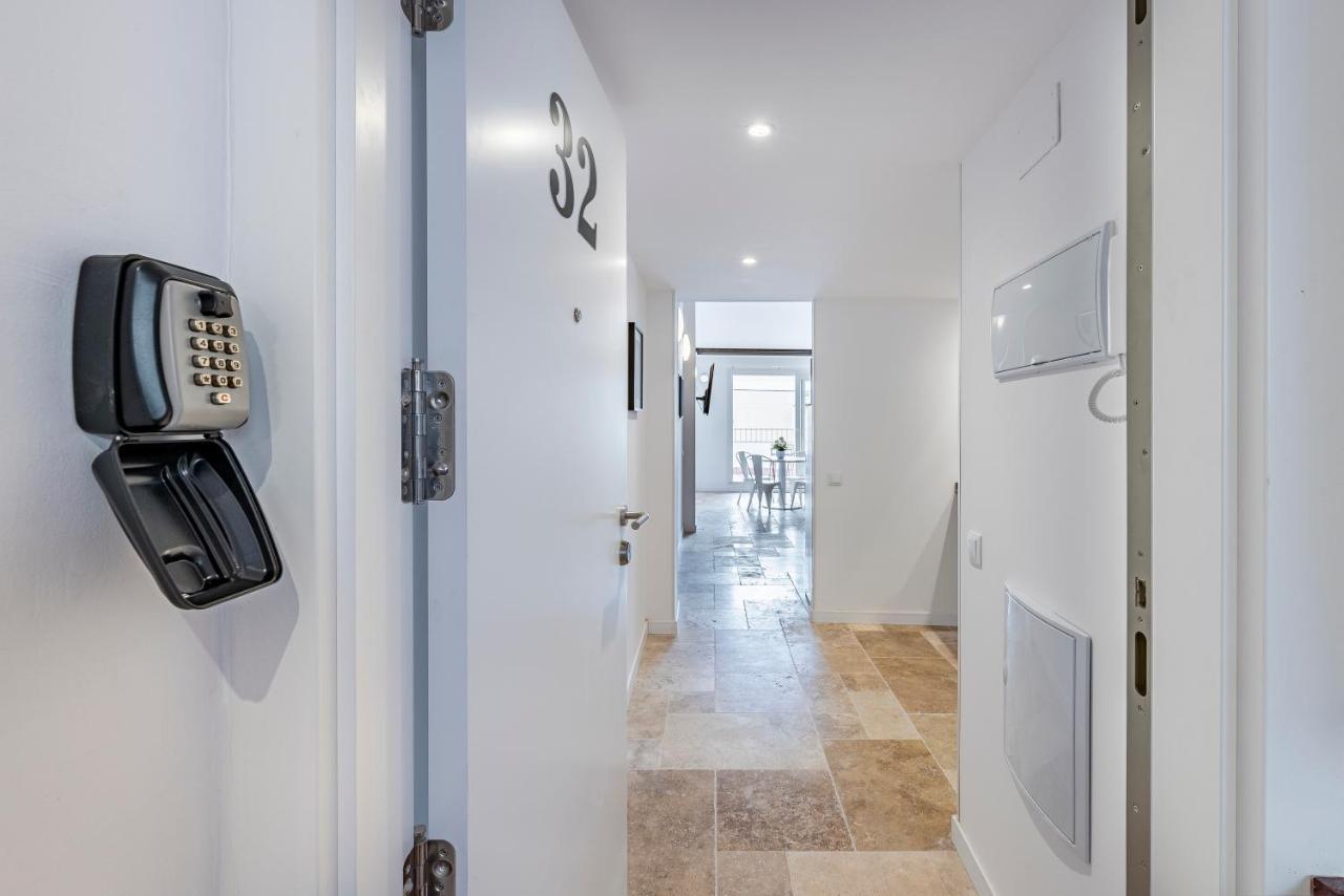 Ferienwohnung Atico Duplex Con Barbacoa Y Terraza En Barri Port Maritim Tarragona Exterior foto