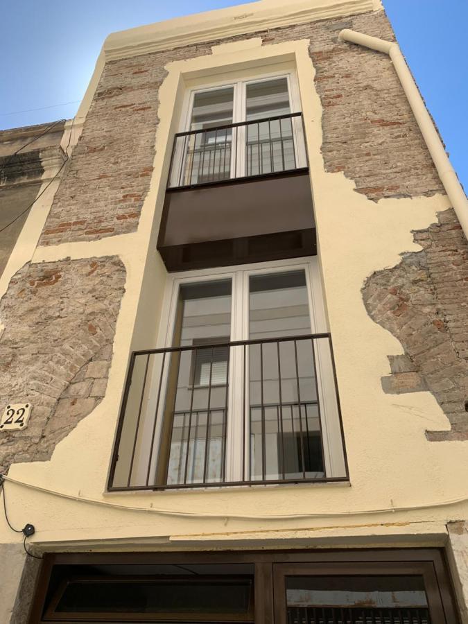 Ferienwohnung Atico Duplex Con Barbacoa Y Terraza En Barri Port Maritim Tarragona Exterior foto