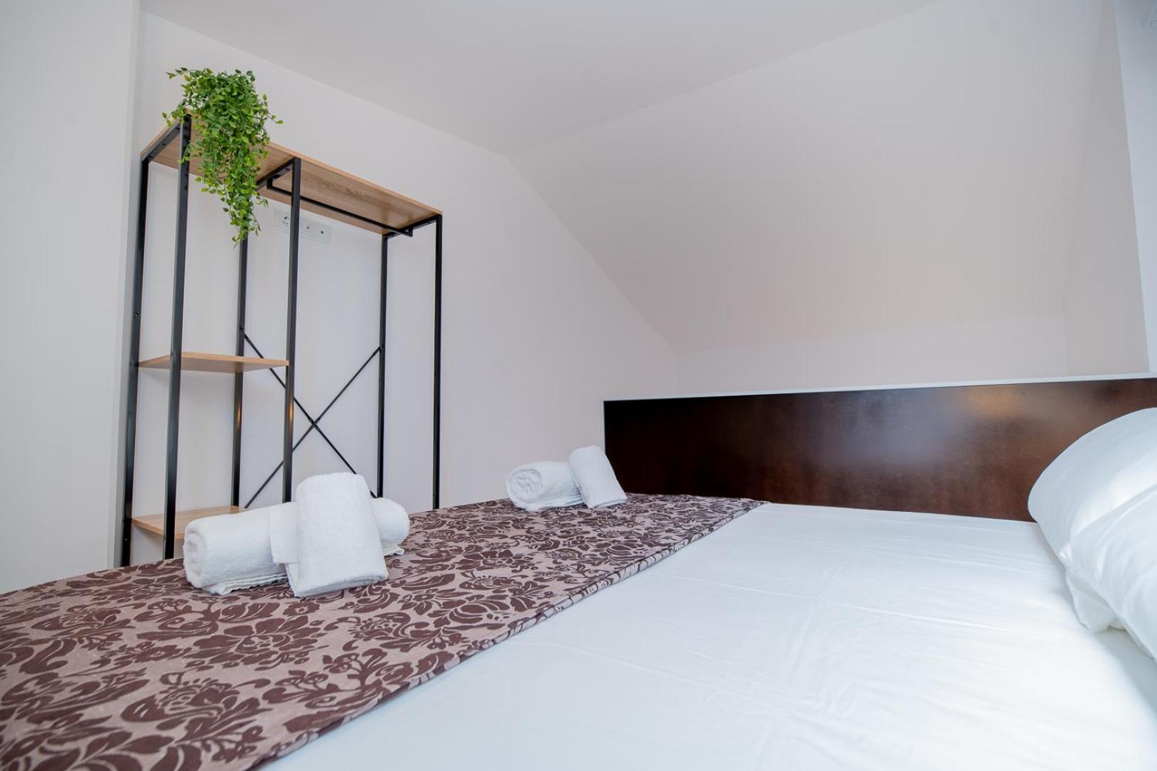 Ferienwohnung Atico Duplex Con Barbacoa Y Terraza En Barri Port Maritim Tarragona Exterior foto